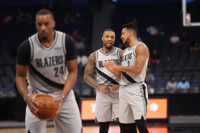 1620717413159034887.jpg 00003699802464-0640.jpg